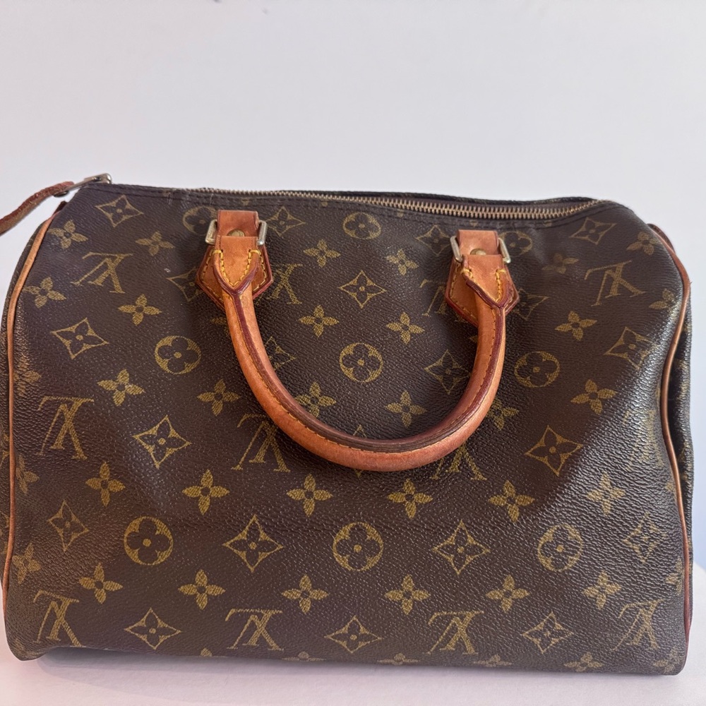 Louis Vuitton Speedy 30 Authentic